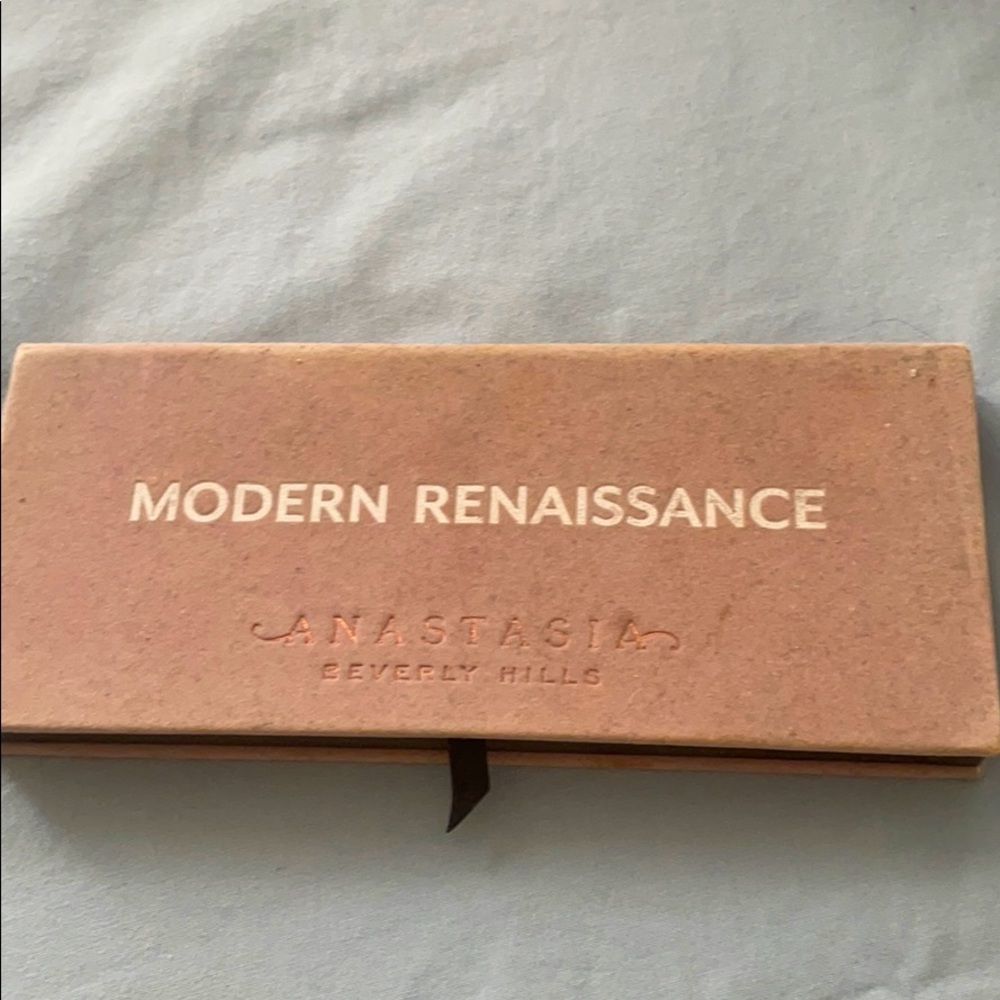 Anastasia eyeshadow palette